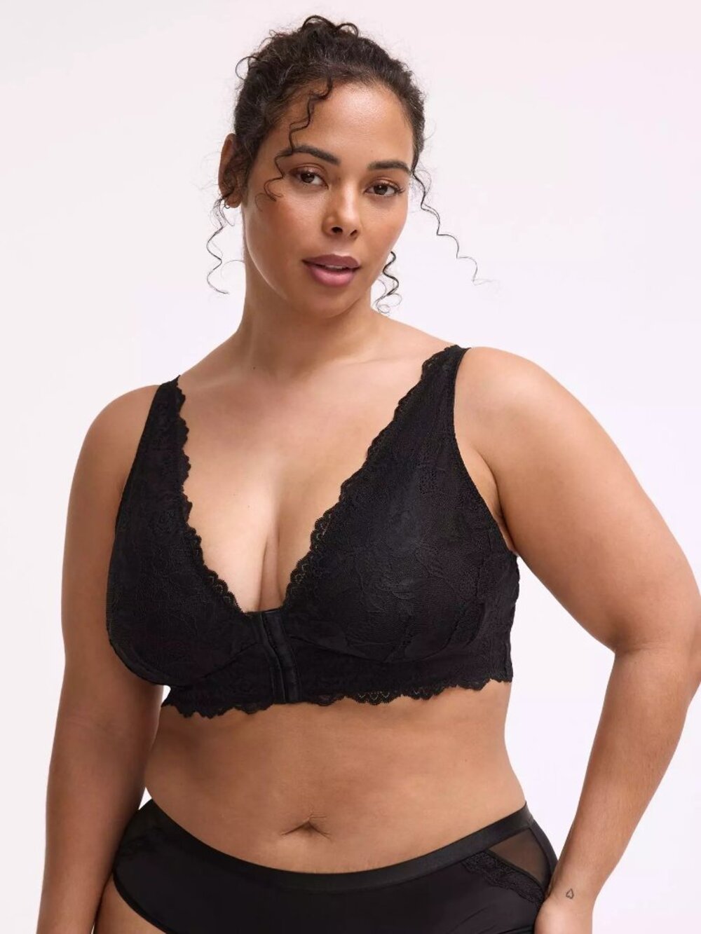 TORRID Unlined Lace Front-Close Bralette Size 2 NWT
